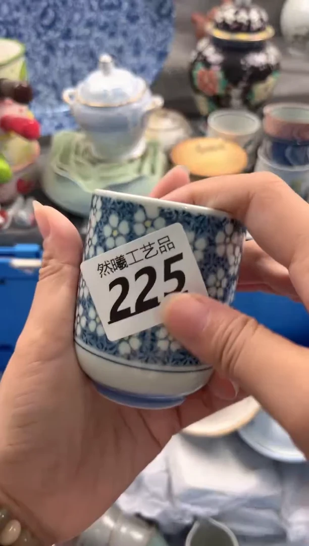 瓷片f****·225