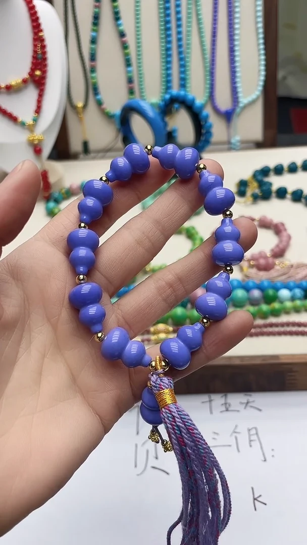 珍藏特色绿色高瓷