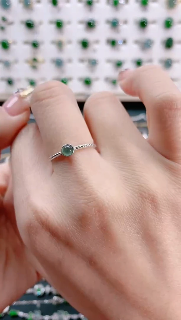 【闪购商品】翡翠戒指银S925镶嵌天然翡翠