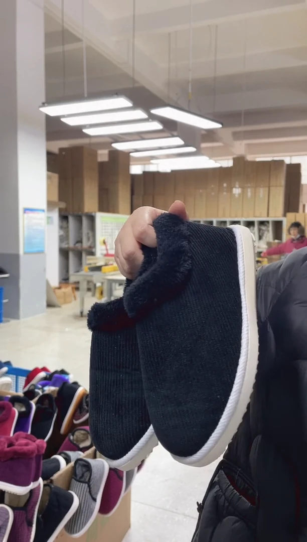 5-1处理黑色毛圈棉鞋34码