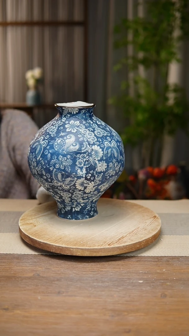 【闪购商品】陶瓷 花器青花瓷蝶恋花灯笼