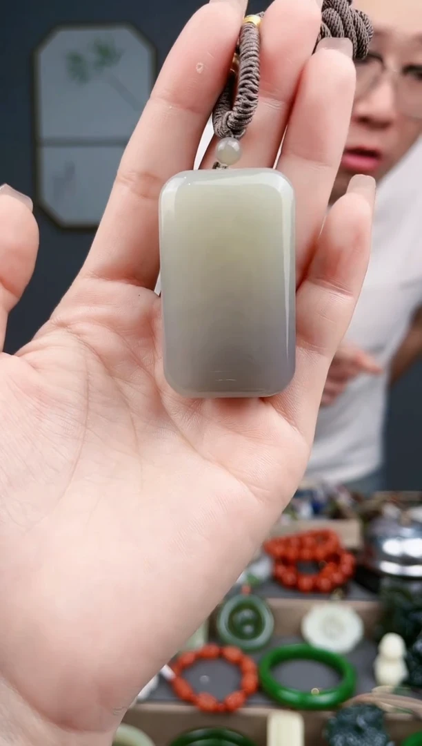 【闪购商品】和田玉颈饰未镶嵌多样性发货