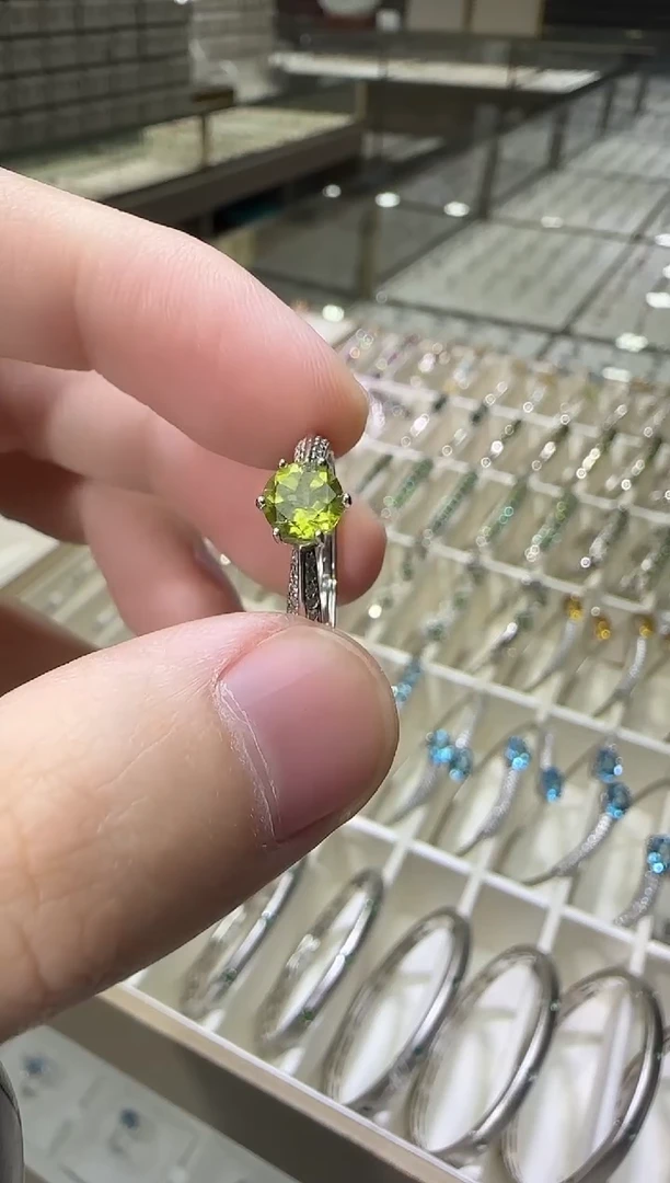 银S925镶嵌戒指橄榄石6mm简约款