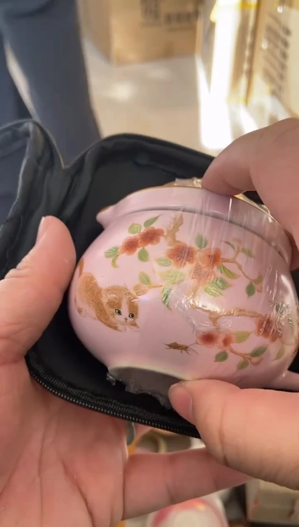 杯无运费险有瑕疵的摄影的产品有使用过的痕迹有点脏介意勿拍