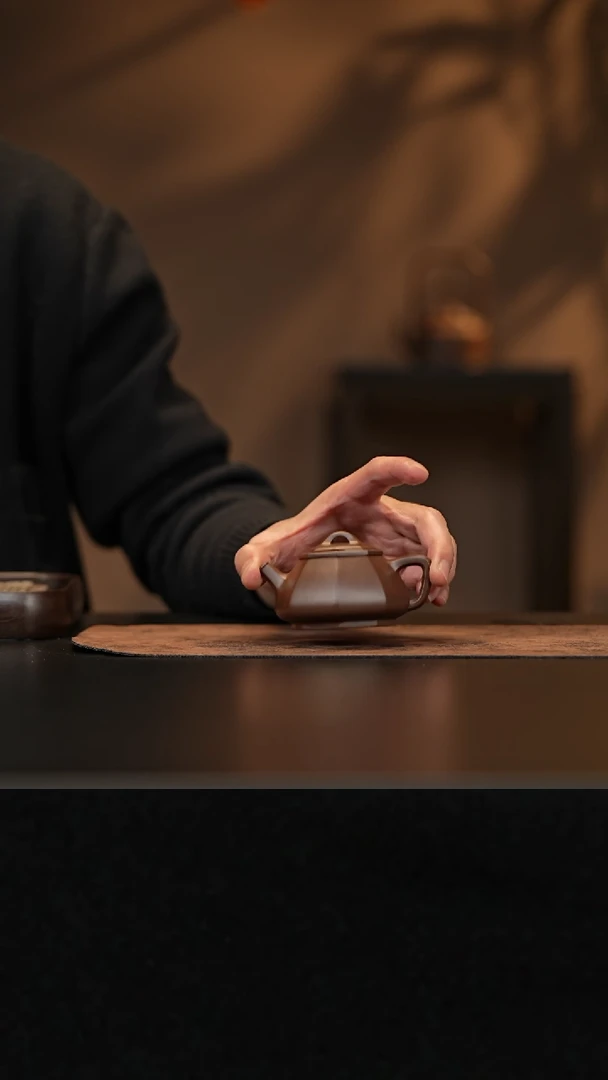 【闪购商品】紫砂茶壶允禾斋wtf 紫泥 八方石瓢