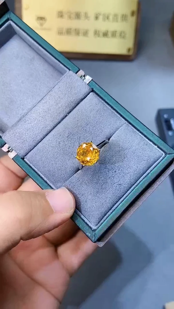 【闪购商品】黄晶戒指银S925镶嵌3544