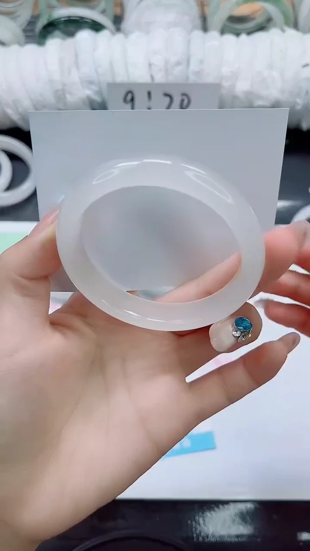 石英质玉手镯未镶嵌092-61.2