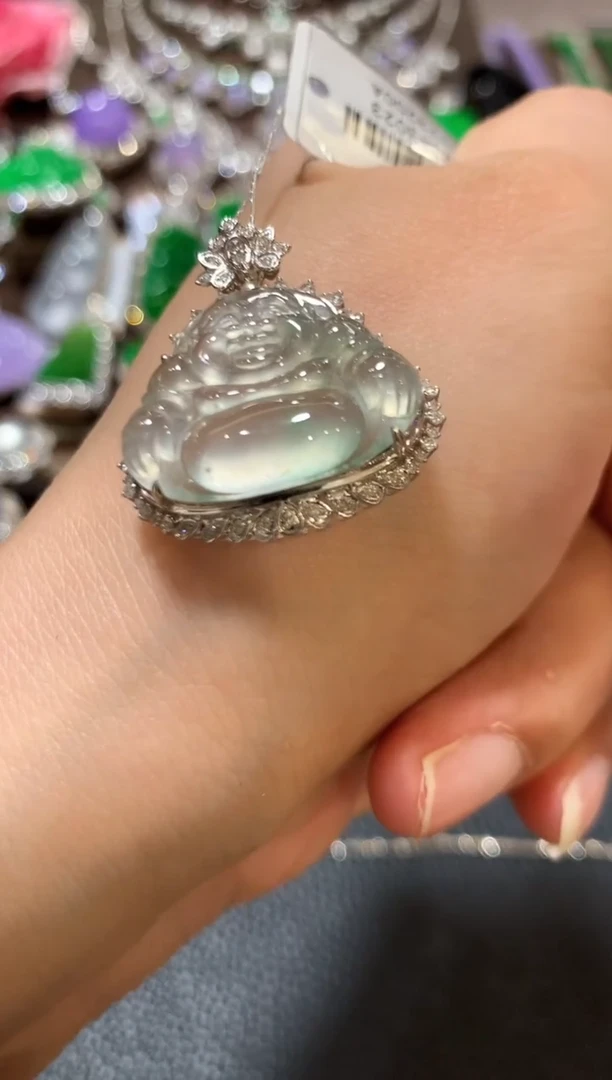 吊坠(不含链)18K金镶嵌翡翠a139