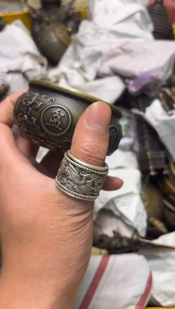 精美铜器，点击下单