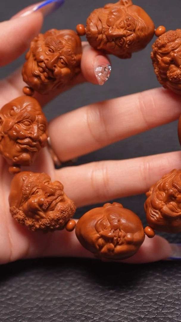 手串橄榄核2.4梵相七星罗汉