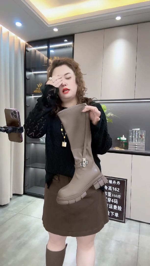 22901咖色长靴36码
