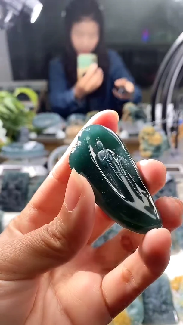 【闪购商品】翡翠颈饰未镶嵌翡翠