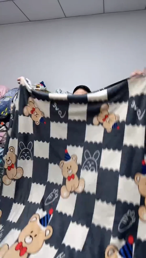 法兰绒2.3X1.8左右以主播介绍为准