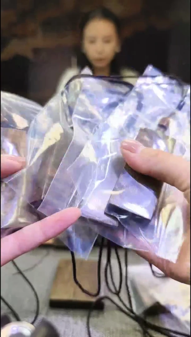 金丝楠王*营无事牌手把件