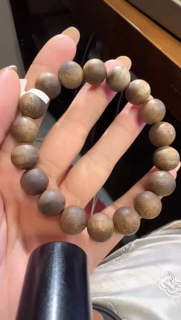 沉香手串沉香手串