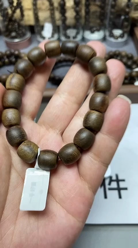 【闪购商品】沉香手串柬埔寨金丝菩萨棋沉香1.2桶珠沉水级老料