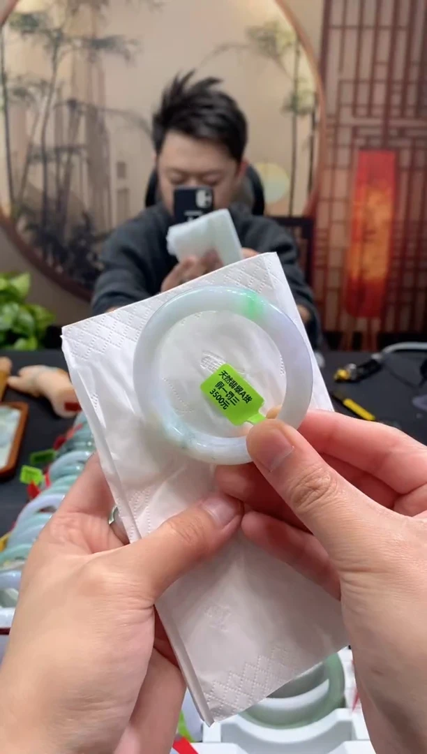 未镶嵌手镯翡翠000084831