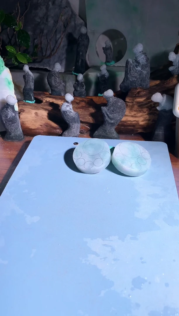 翡翠未镶嵌吊坠(不含链)G367