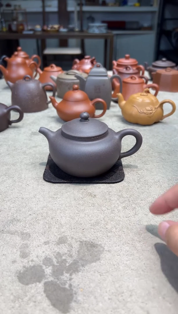 茶壶紫砂竞拍钟意右下角出价