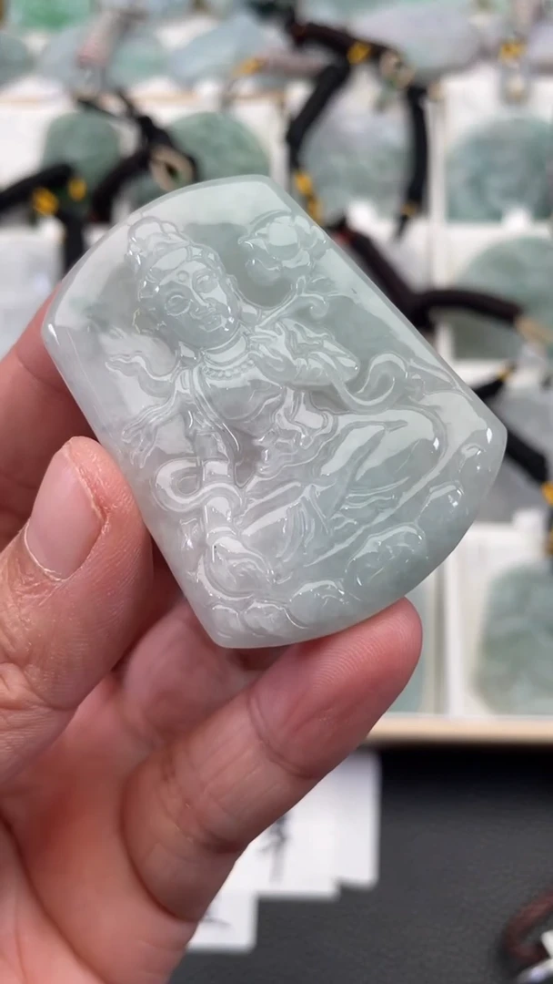 颈饰未镶嵌翡翠天然缅甸翡翠A货228