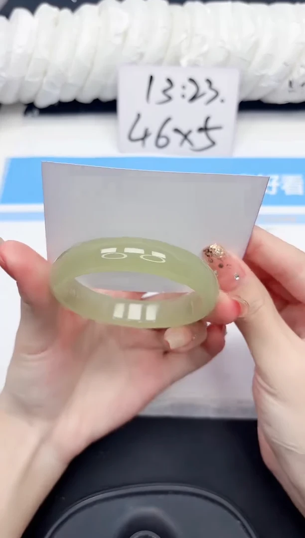 未镶嵌手镯石英质玉13-56