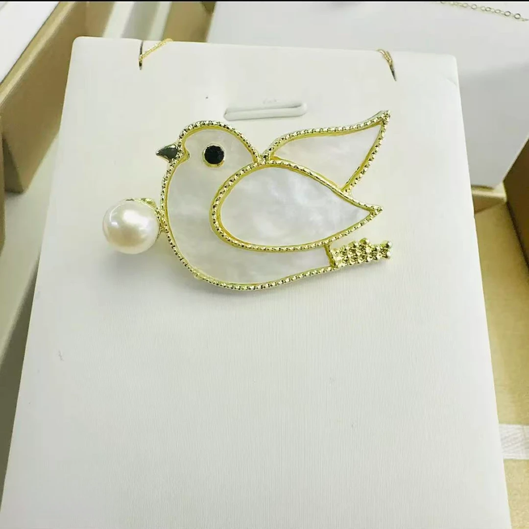 天然淡水白珍珠6 - 7MM设计款馒头珠胸针时尚百搭