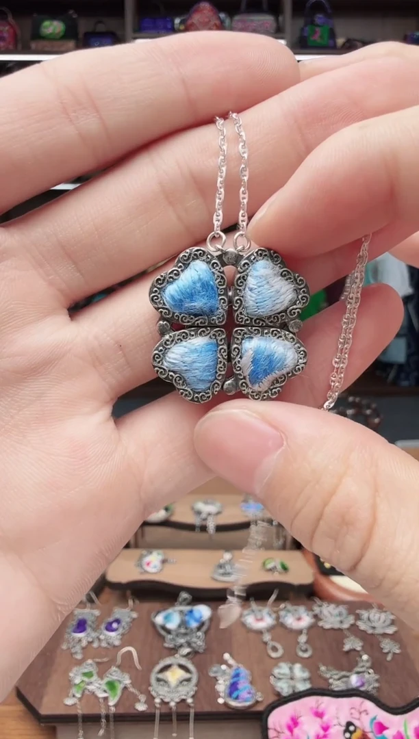 织绣32蒙阿苏苗绣传承旗舰店