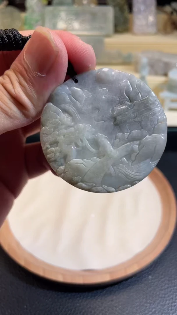 翡翠未镶嵌颈饰7/30/215