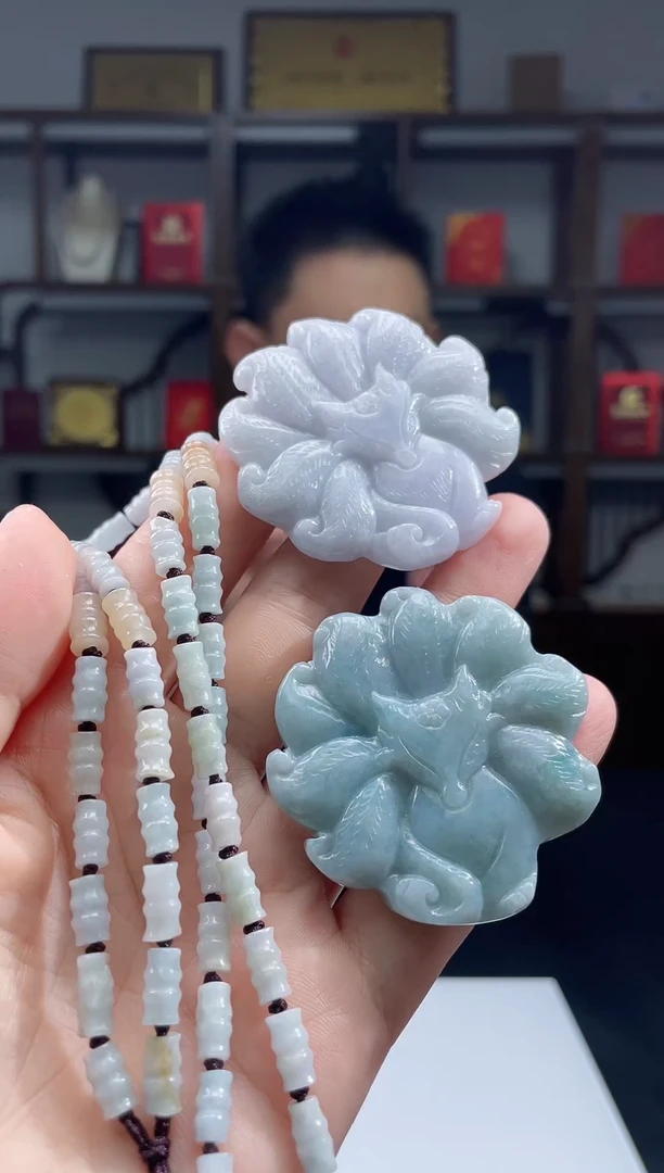 吊坠(赠链)未镶嵌翡翠天然A货翡翠多样性发其一JYZY-9.19-14