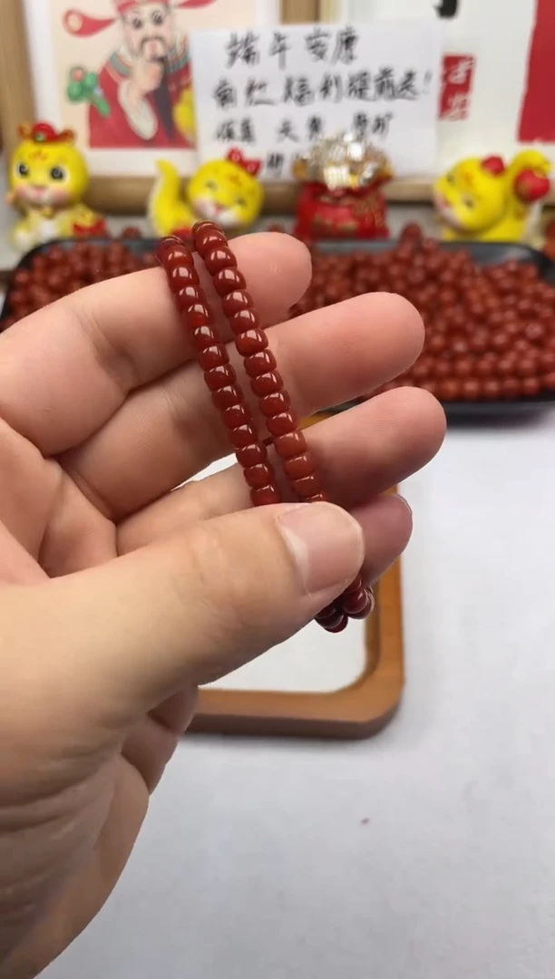 南红玛瑙.未镶嵌19号牛血红药片手串