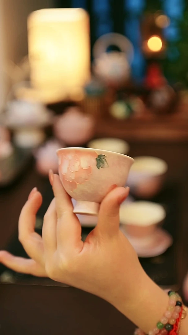 陶瓷茶具繁花杯子