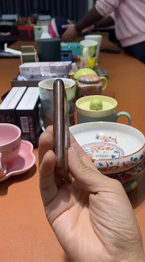 瓷片品牌 包包香水眼镜手表护肤品@@1
