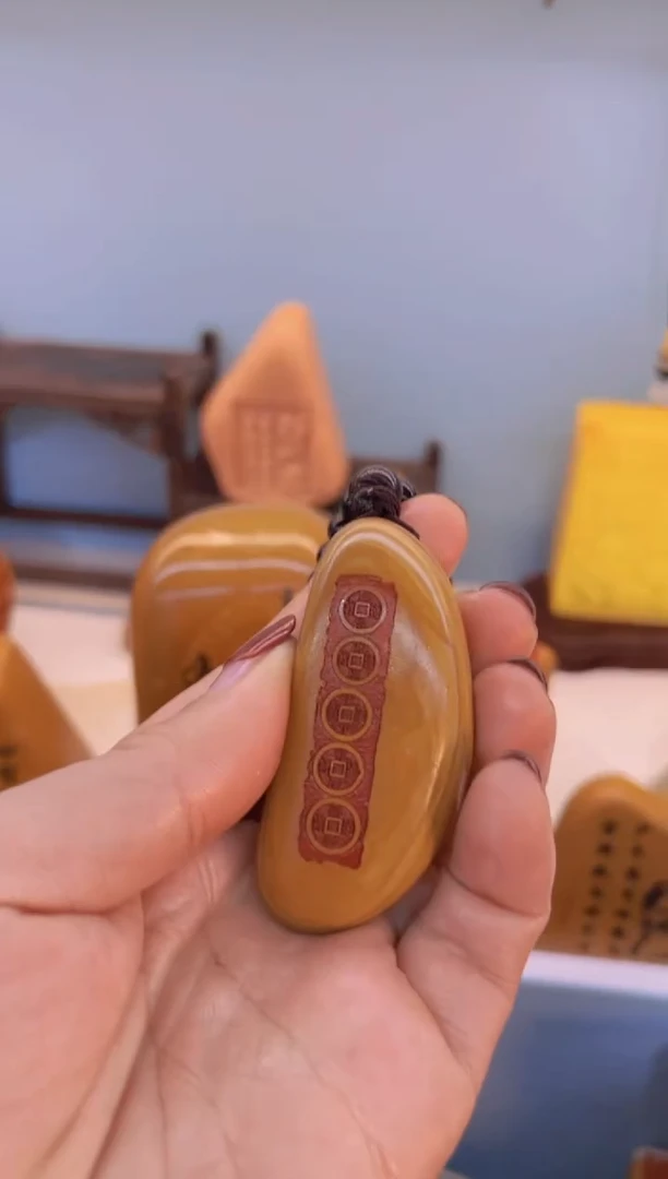 【闪购商品】松花石金丝玉奇石雕刻摆件111