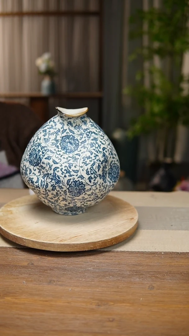 【闪购商品】陶瓷   花器青花瓷缠枝莲大肚