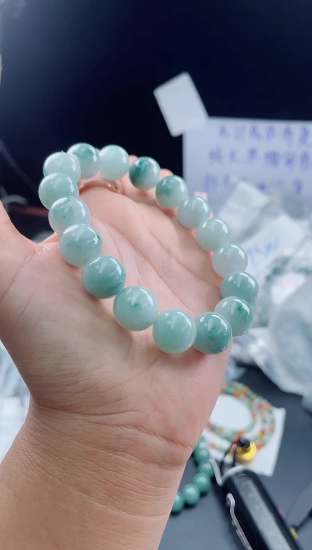未镶嵌定制翡翠珠串