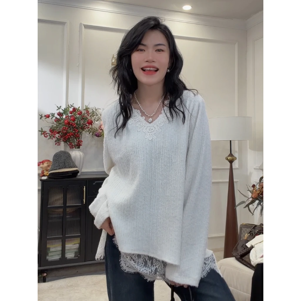 【雪绒花】 蕾丝拼接v领毛衣秋冬百搭针织衫