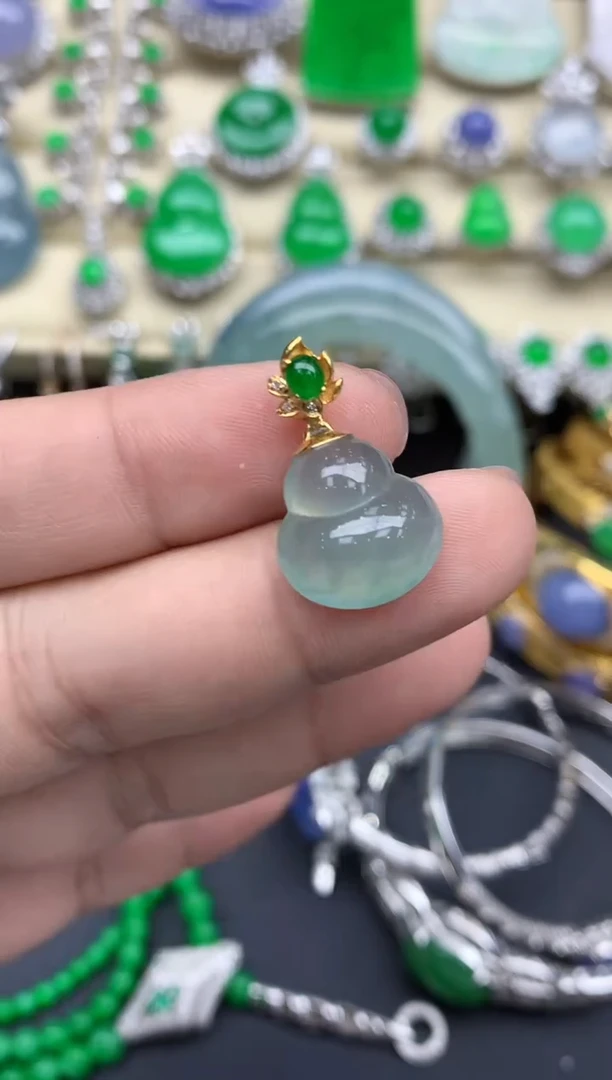 【闪购商品】翡翠颈饰18K金镶嵌173-中国好珍宝