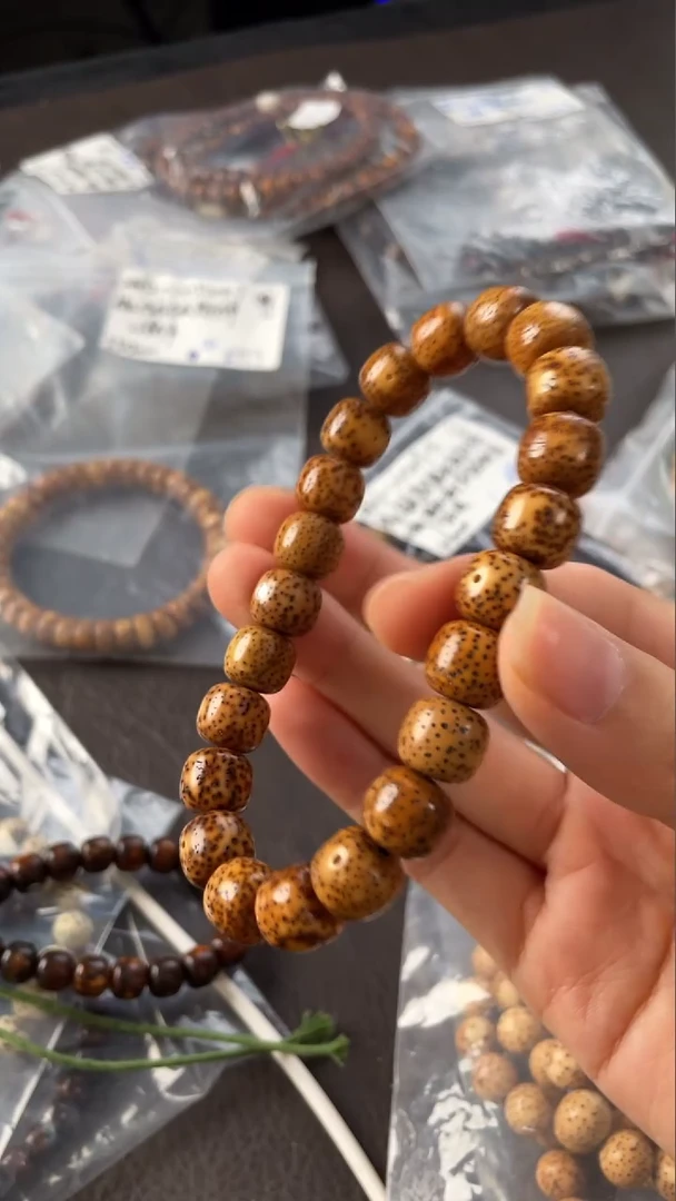 星月菩提手串精工级浅珀11*10桶珠手串