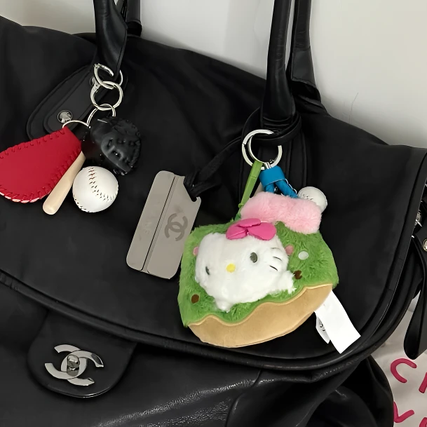 【洛杉矶限定】Hello Kitty 抹茶甜甜圈kitty 钥匙扣 玩偶挂件