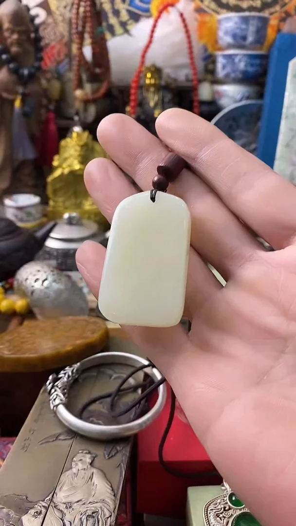 颈饰未镶嵌石英岩玉------主播推荐------