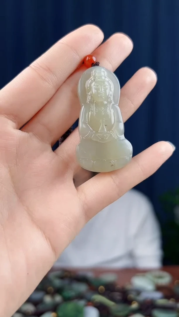 颈饰未镶嵌和田玉拍一发一，多样性发货