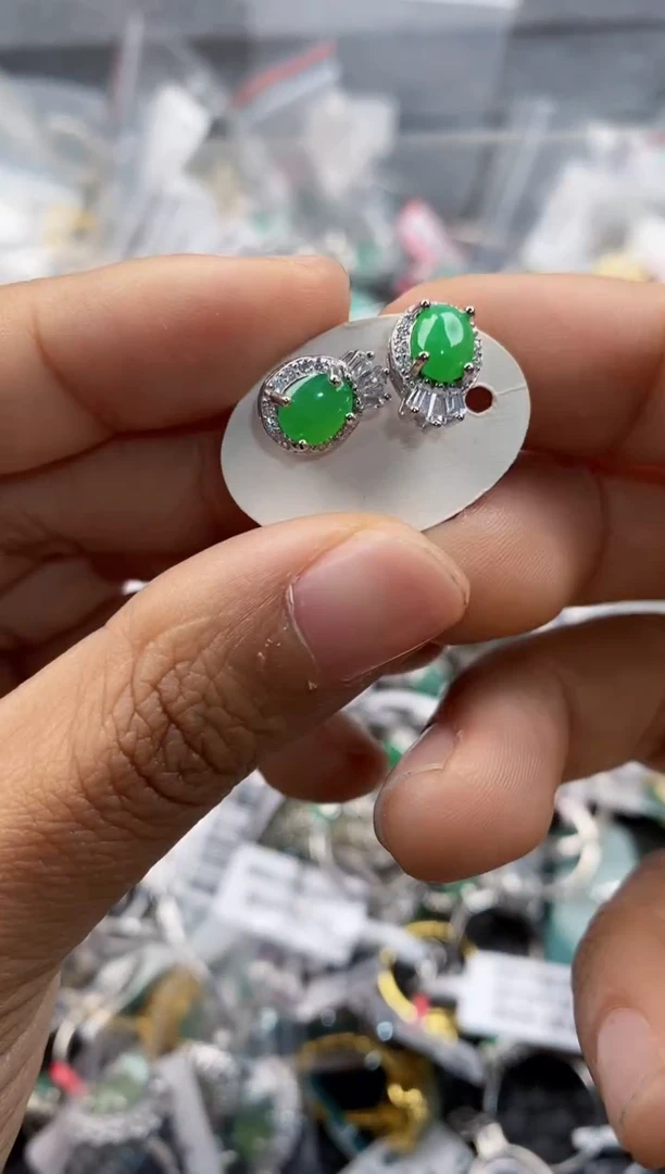 银S925镶嵌戒指翡翠777      6