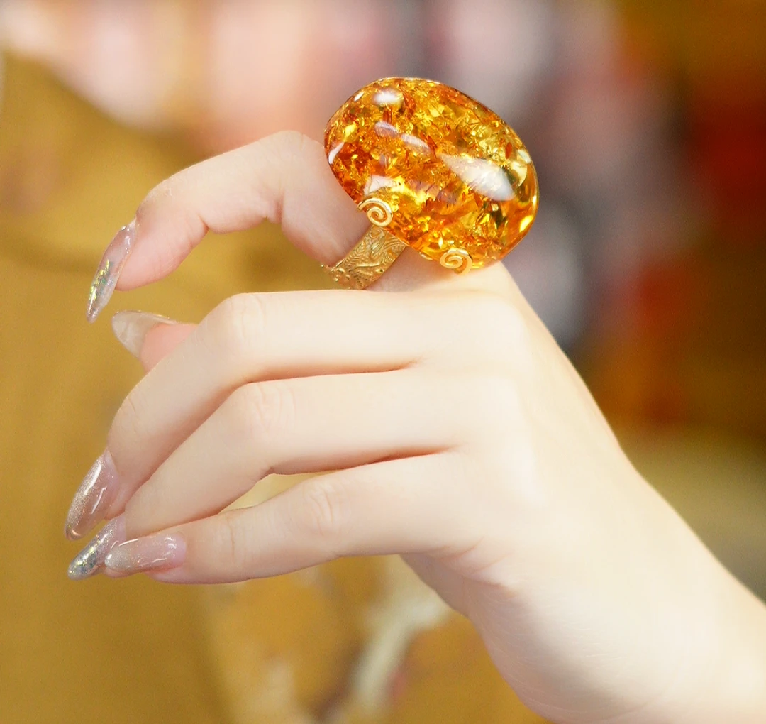 東芳珠宝-俄罗斯天然花珀戒指