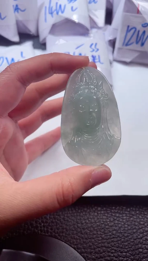 颈饰未镶嵌翡翠00008724