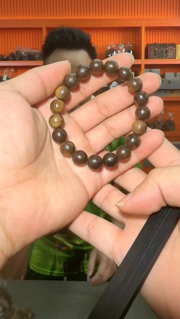 沉香手串182号单圈多样性发一