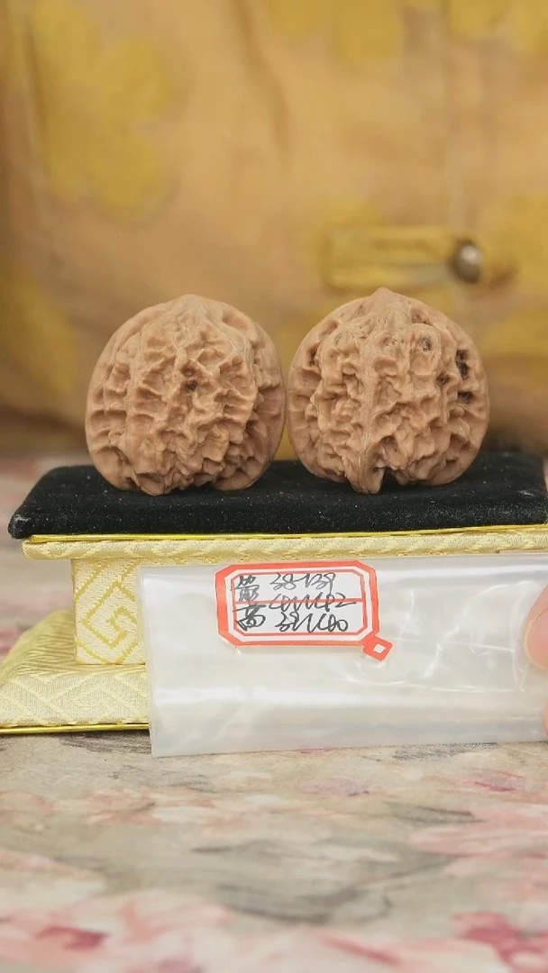 把件文玩核桃马蹄