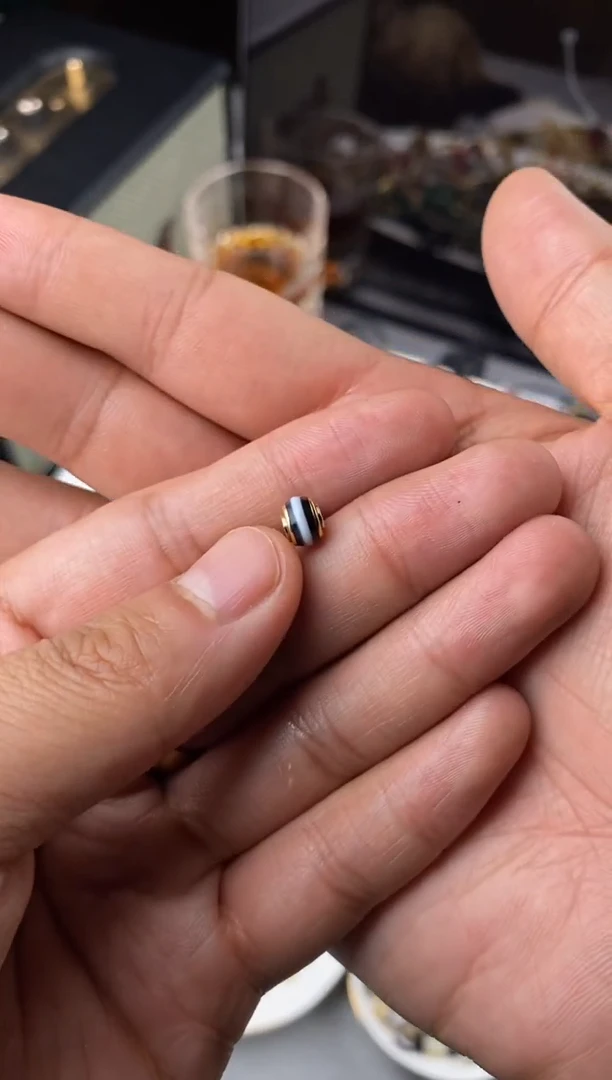 【闪购商品】玛瑙/玉髓珠子18K金镶嵌珠子