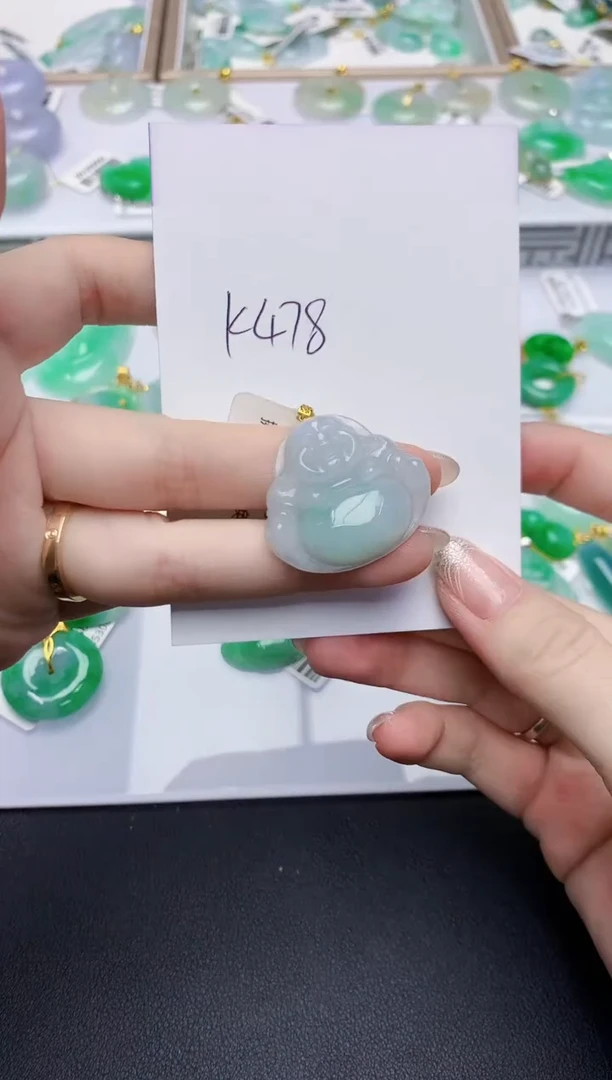 翡翠18K金镶嵌颈饰天然缅甸A货翡翠