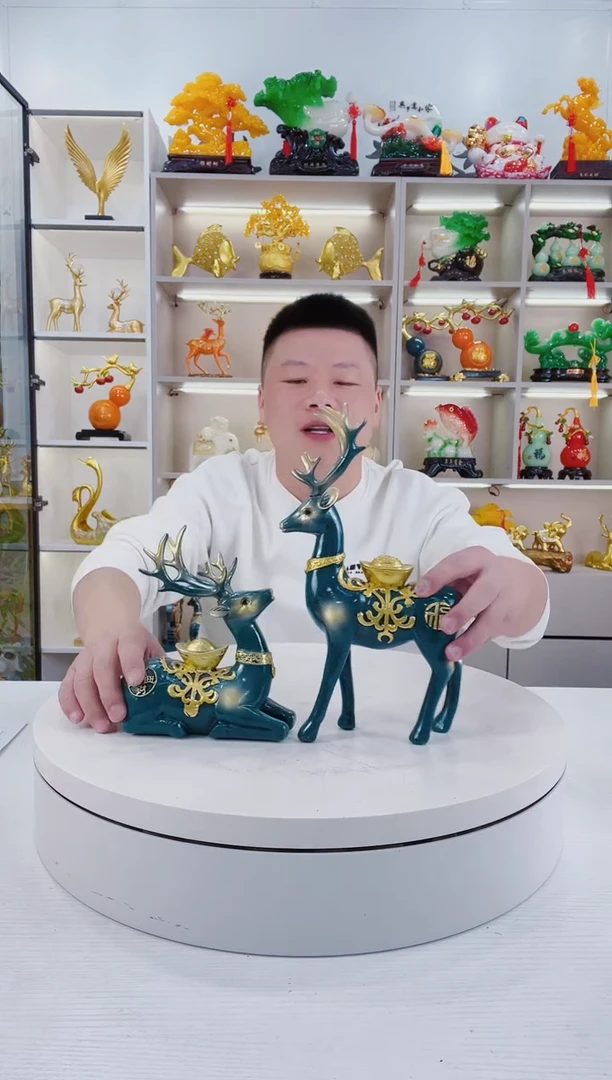 摆件一对鹿摆件好看