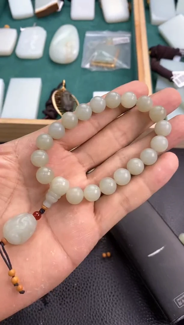 手串未镶嵌和田玉手串卡10